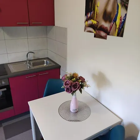 Appartement Family-friendly With Swimming Pool Hvar - 24484