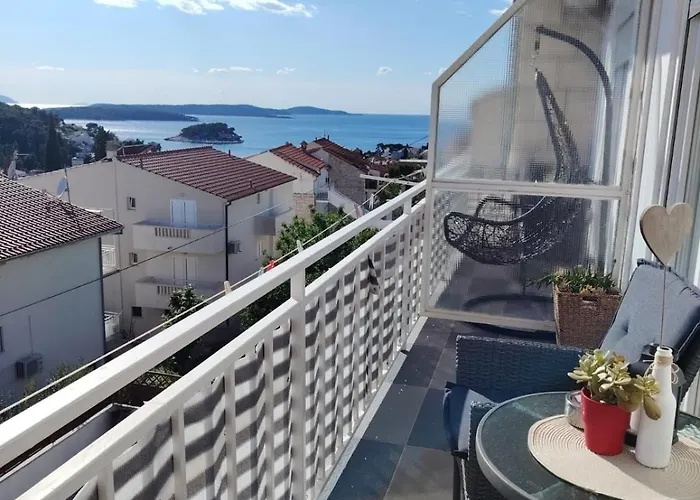 Family-friendly With Swimming Pool Hvar - 24484 Apartment