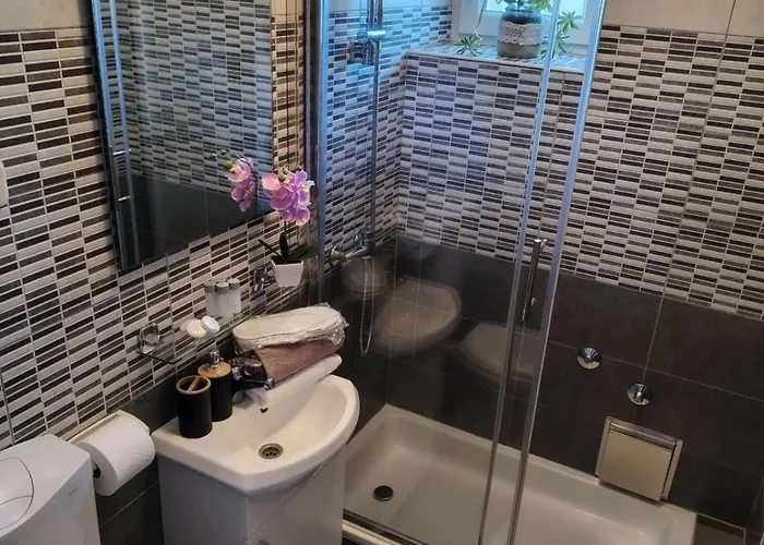 Apartment Family-friendly With Swimming Pool Hvar - 24484 Hvar Town