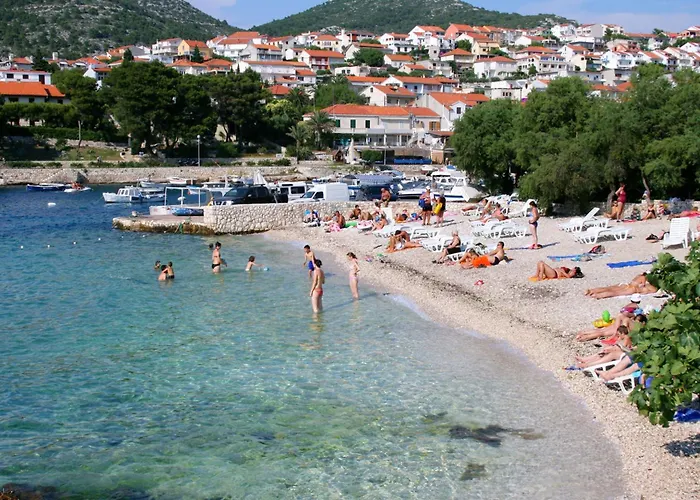 Family-friendly With Swimming Pool Hvar - 24484 *