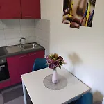 Appartement Family-friendly With Swimming Pool Hvar - 24484