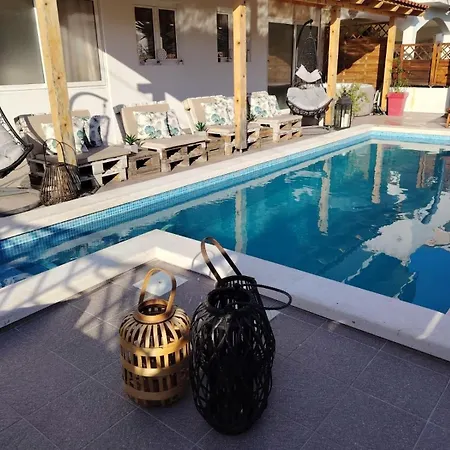 Family-friendly With Swimming Pool Hvar - 24484 Appartement